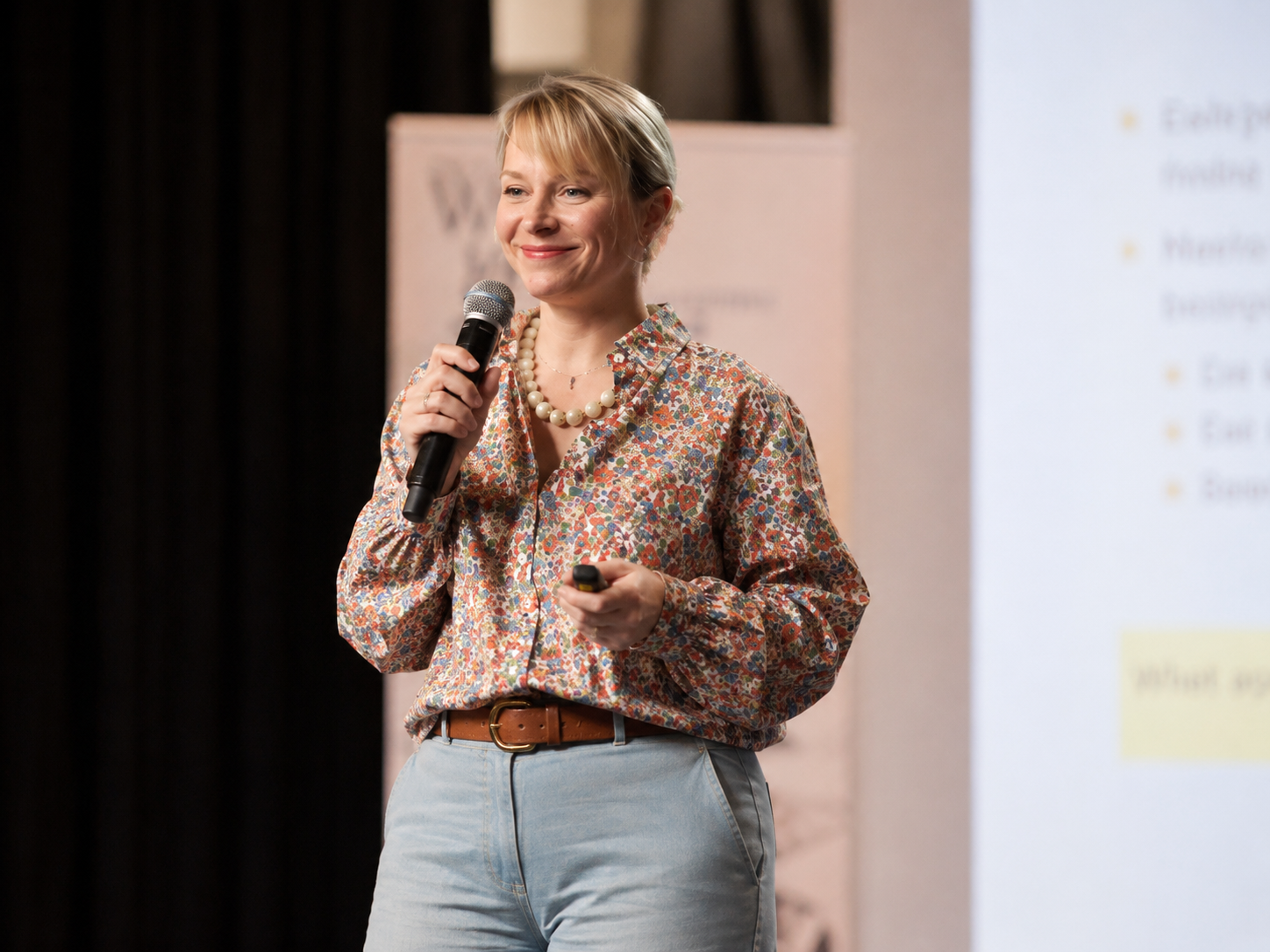 Élise Clouet en conférence · Balance Hormonale